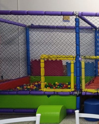 PISCINA DE BOLINHA